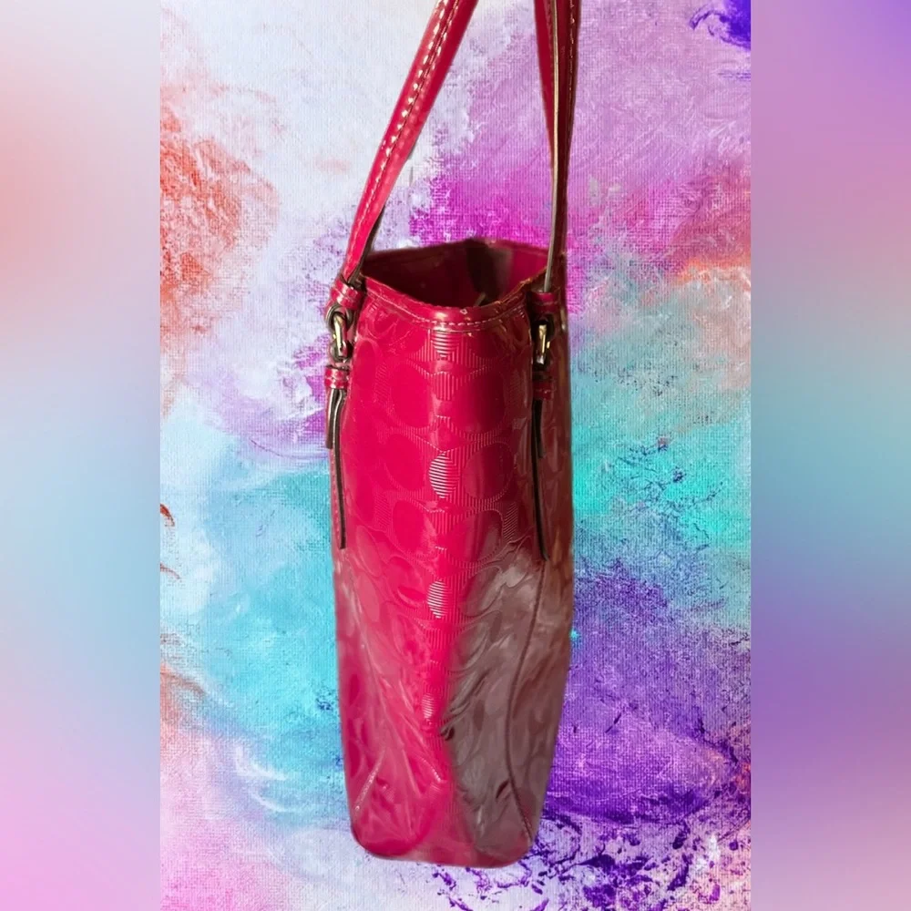 Coach Patent Leather Peyton Tote in Fuchsia